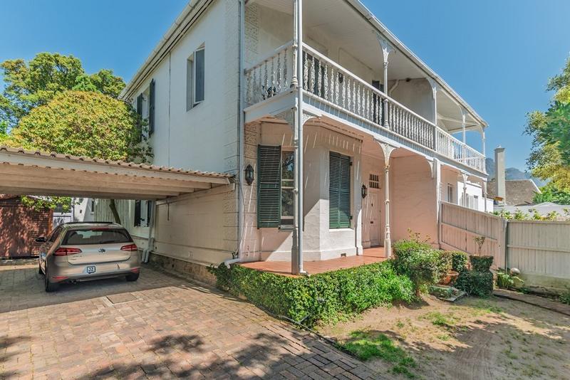 To Let 3 Bedroom Property for Rent in Kenilworth Western Cape